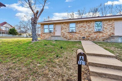 901 S Barrett Ave, Denison, TX 75020 - photo 2