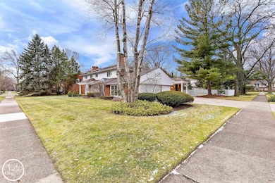 535 Ballantyne Rd, Grosse Pointe Shores, MI 48236 - photo 5