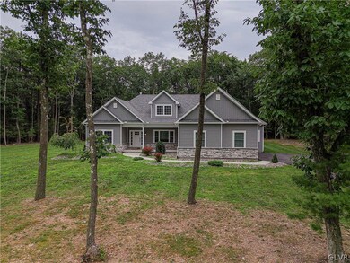 283 Catalpa Dr, Kunkletown, PA 18058 - photo 6