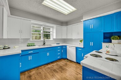 4244 S 27th West Ave, Tulsa, OK 74107 - photo 7