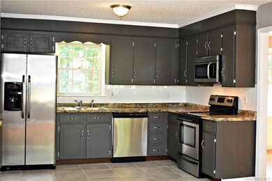 All New Appliances!