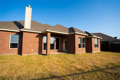 1200 Carnoustie Dr, Ennis, TX 75119 - photo 5