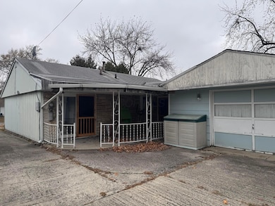 570 W Lawn Dr, Marion, OH 43302 - photo 3