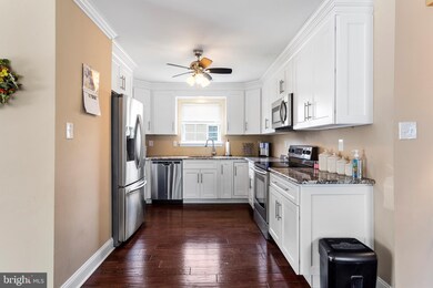 11 Taconia Ct, Mount Laurel, NJ 08054 - photo 4