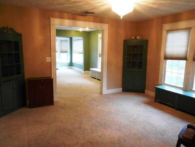 302 N Main St, Kirklin, IN 46050 - photo 6