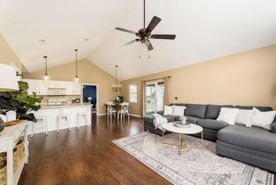 013_ 3894 Malbec Drive 014