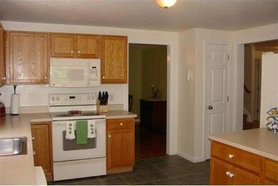 14 Winter Cir, Rockland, MA 02370 - photo 4