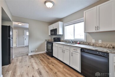 401 Moore St, Middletown, OH 45044 - photo 7