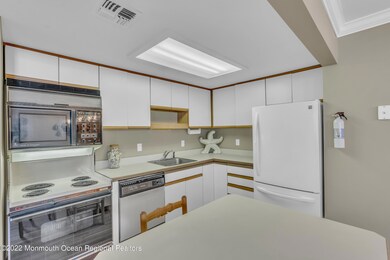 2108 Central Ave #5