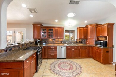 370765F7-54DA-4DEB-814B-54FD206789C9