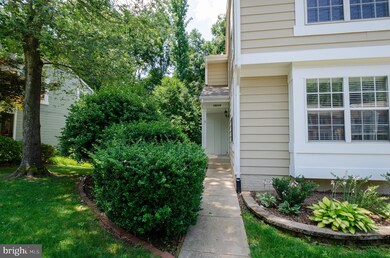15226 Streamside Ct, Dumfries, VA 22025 - photo 4