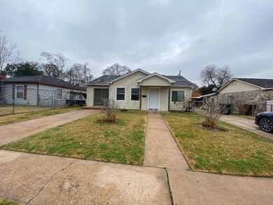 7543 Hereford St, Houston, TX 77087 - photo 3
