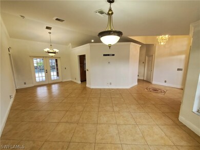 207 Manasota St, Fort Myers, FL 33913 - photo 4