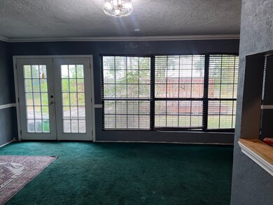 807 Doctor Martin Luther King Junior Place N, Conroe, TX 77301 - photo 3