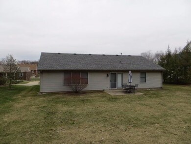 531 Sampson Dr, Frankfort, KY 40601 - photo 4