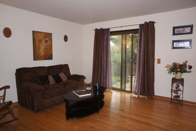 Spacious Living Room with plenty of room for furni