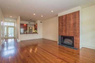 1125CamilliaBlvdInterior-4
