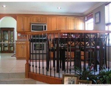 10925 NW 73rd Terrace, Doral, FL 33178 - photo 2