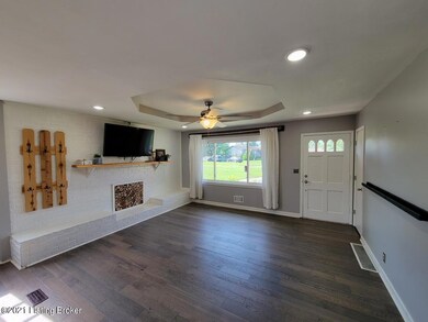 245 Shelley Ct, Mount Washington, KY 40047 - photo 6