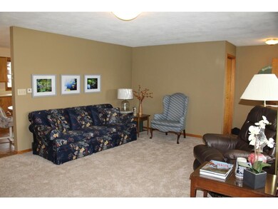 206 East St, Latimer, IA 50452 - photo 3