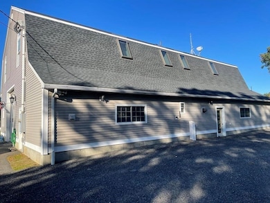 1940 Barre Rd, New Braintree, MA 01531 - photo 4
