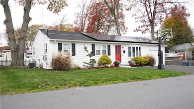 11 N Rose St, East Providence, RI 02914 - photo 3