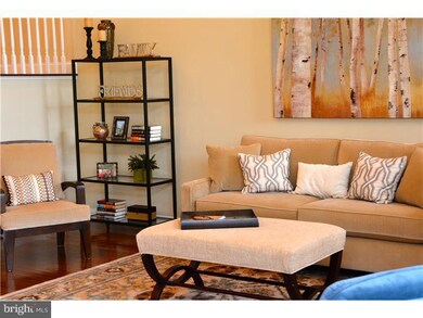 2038 Pleasant Valley Dr, Lansdale, PA 19446 - photo 7