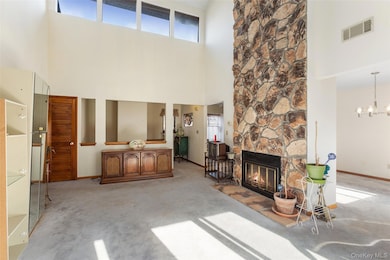 422 Panorama Dr, Mohegan Lake, NY 10547 - photo 5