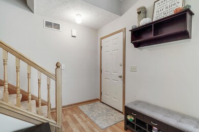 9020 Barley Loft Dr, Columbus, OH 43240 - photo 6