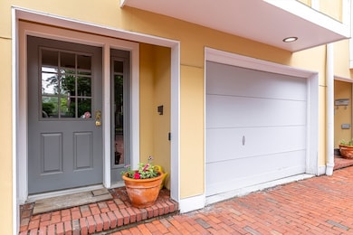 54 Trowbridge St unit G, Cambridge, MA 02138 - photo 3