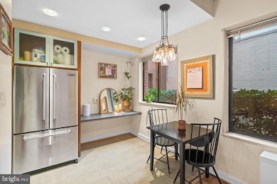 5112 Macarthur Blvd NW unit 2, Washington, DC 20016 - photo 7