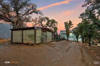 2428 Stage Coach Dr, Caliente, CA 93518 - photo 3