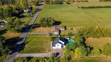 5427 Mapleton Rd, Lockport, NY 14094 - photo 7