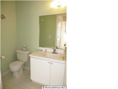 20 Dover Ct, Tinton Falls, NJ 07712 - photo 6