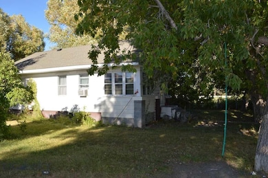 725 W Park St, Dillon, MT 59725 - photo 2