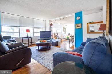 Radnor House unit 132, Bryn Mawr, PA 19010 - photo 3