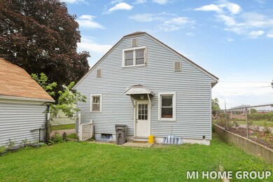 3637 Woodview Ave SW, Wyoming-5