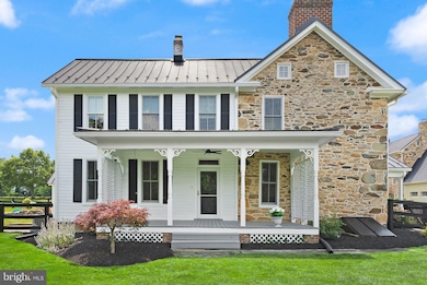 20596 Airmont Rd, Bluemont, VA 20135 - photo 3