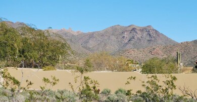 Tom's Thumb view to the northeast