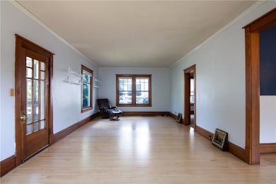 1011 6th Ave, Eau Claire, WI 54703 - photo 4