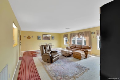 78 Deer Ct Dr, Middletown, NY 10940 - photo 5