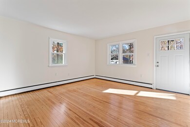 14 Dahlia St, Browns Mills, NJ 08015 - photo 4