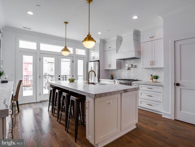 39 Q St NW unit B, Washington, DC 20001 - photo 2