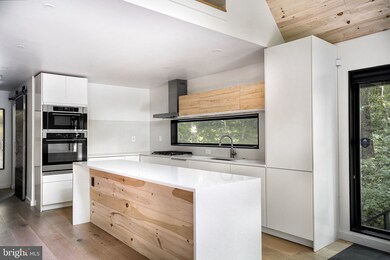 319 Rocky Mount Rd, Linden, VA 22642 - photo 6