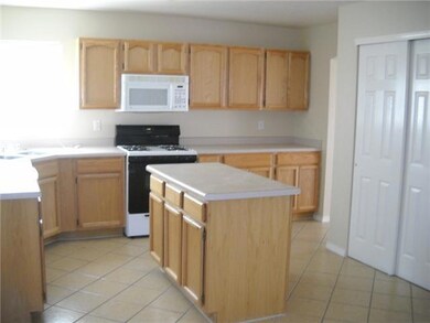 312 Warren Belin Dr, El Paso, TX 79928 - photo 3