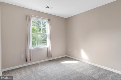 105 Fern Ct, Winchester, VA 22602 - photo 6