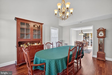 4521 Waverly Crossing Ln, Chantilly, VA 20151 - photo 5