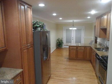 1609 Northcrest Dr, Silver Spring, MD 20904 - photo 7