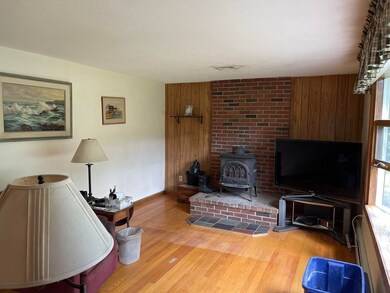 5 Kimberly Ln, Hadley, MA 01035 - photo 5