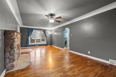 1413 Sunnyside Dr, Kalamazoo, MI 49048 - photo 5